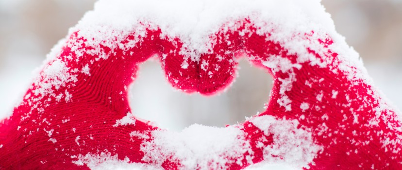 Beautiful Snow Heart Wallpaper for Desktop and Mobiles Facebook Cover Photo  - HD Wallpaper 