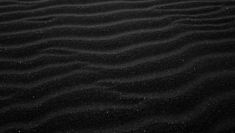 Black sand HD Wallpaper 960x544 PS Vita - HD Wallpaper 