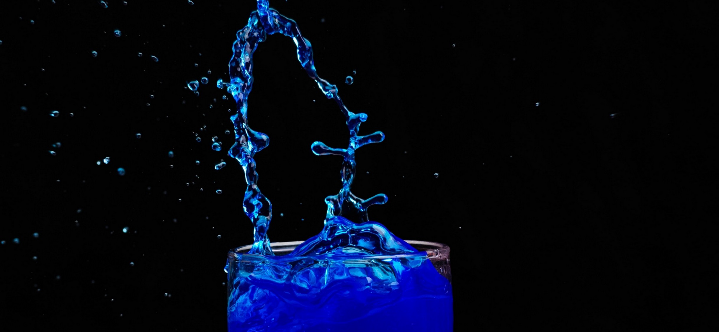 Blue liquid splash HD Wallpaper iPhone