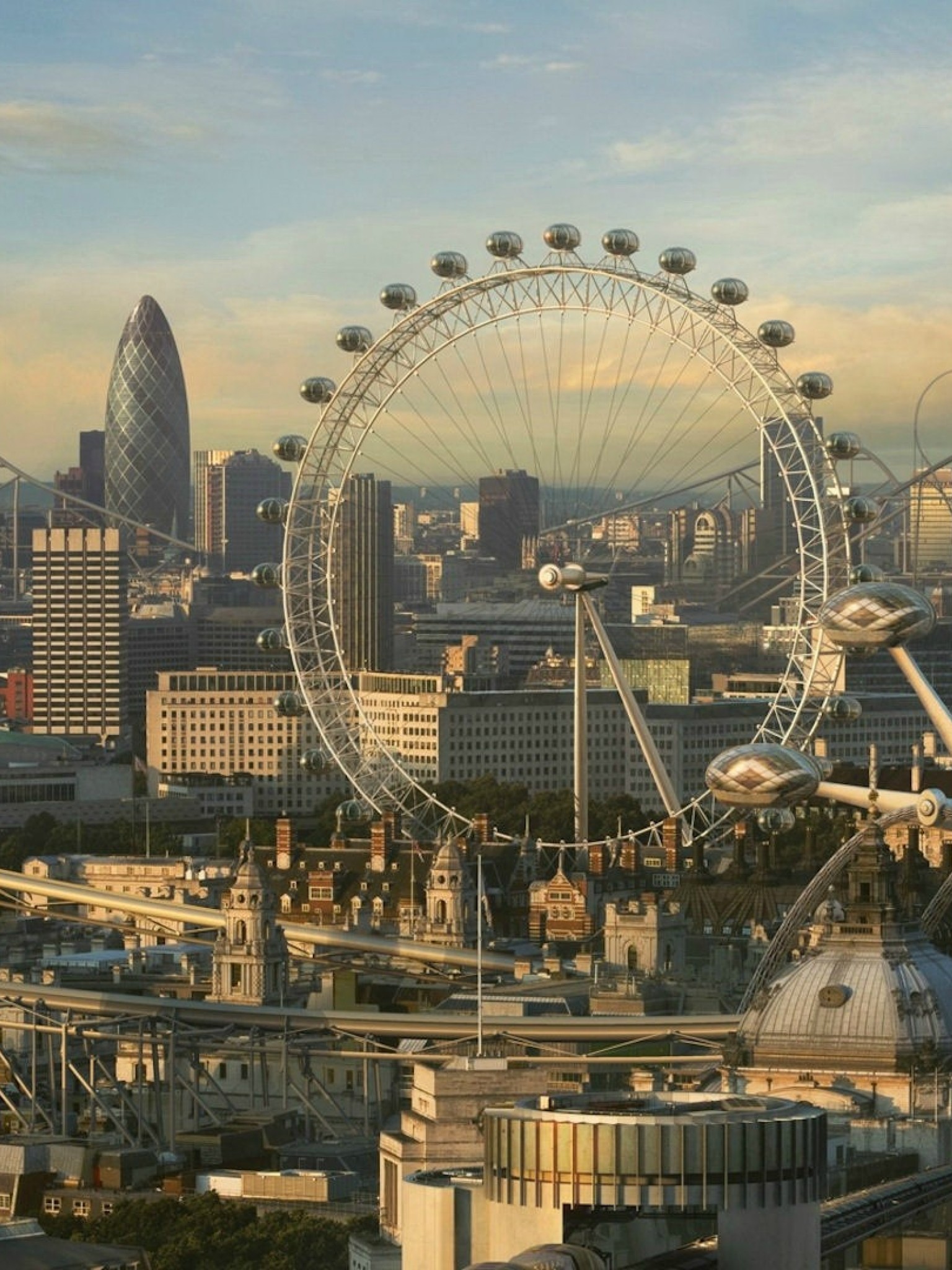 Futuristic London Buildings HD Wallpaper Retina iPad - HD Wallpaper -  