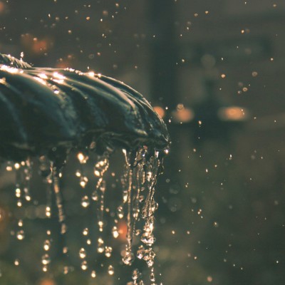 Water fountain drops HD Wallpaper Instagram Profile Picture - HD Wallpaper  