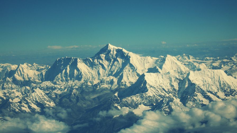 Mount Everest HD Wallpaper