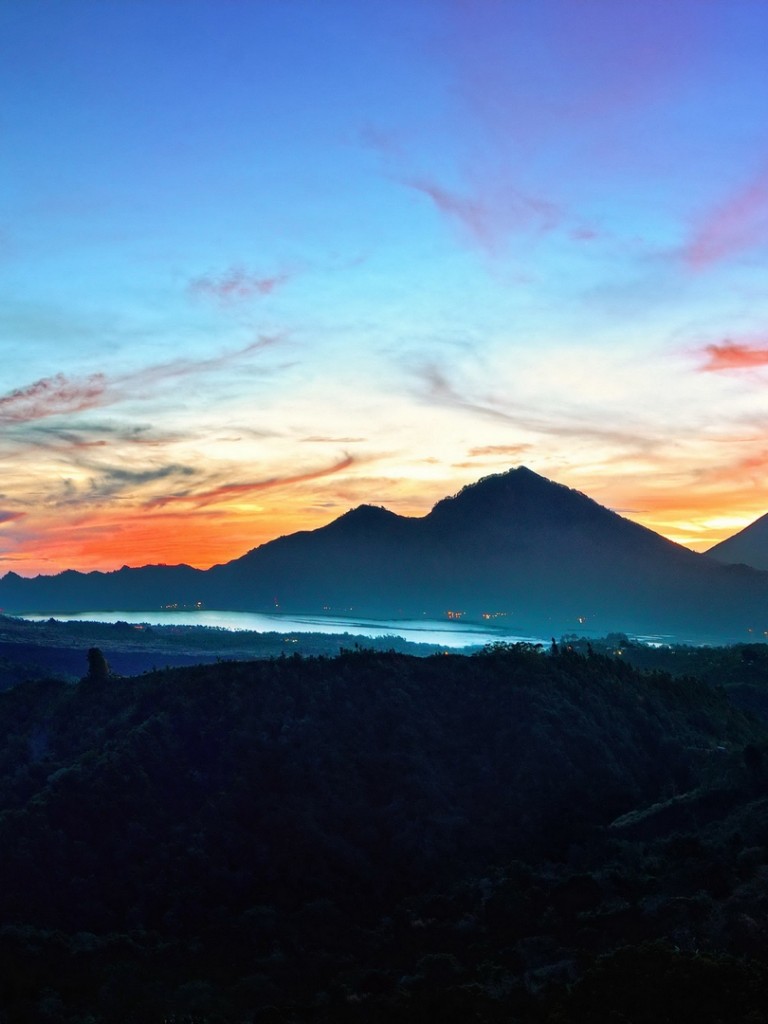 Mountains of Bali HD Wallpaper