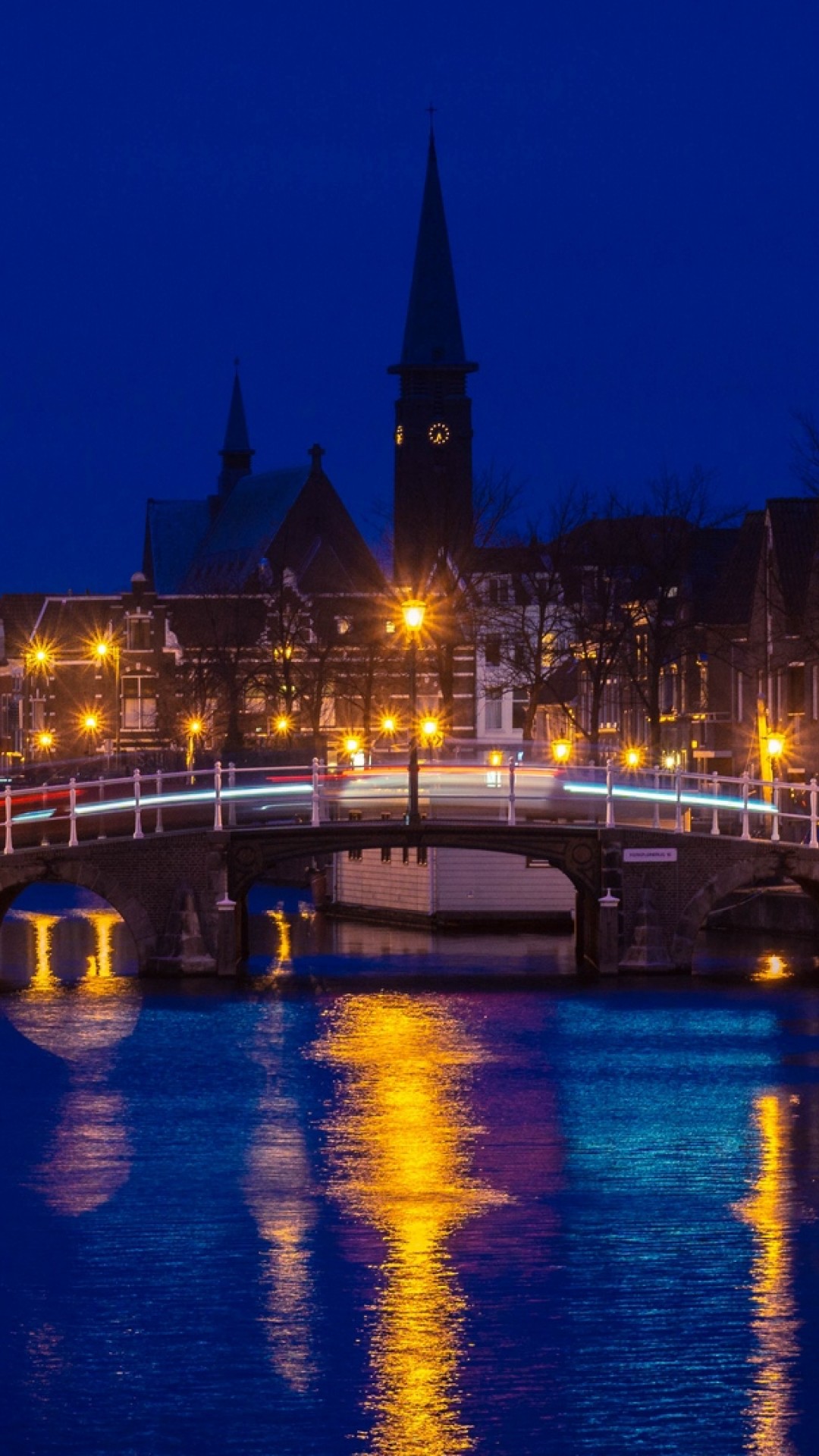 Netherlands bridge at niight HD Wallpaper