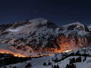 Night at the Alps HD Wallpaper