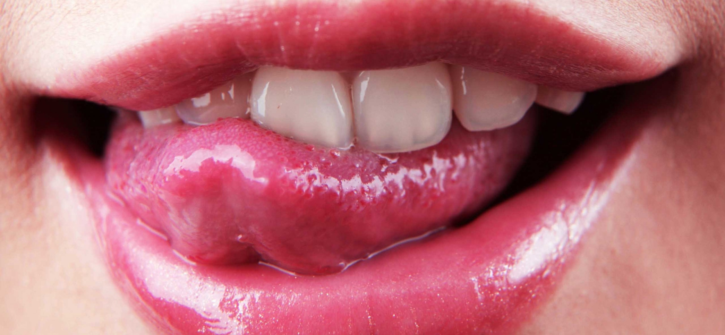 Sexy Tongue HD Wallpaper