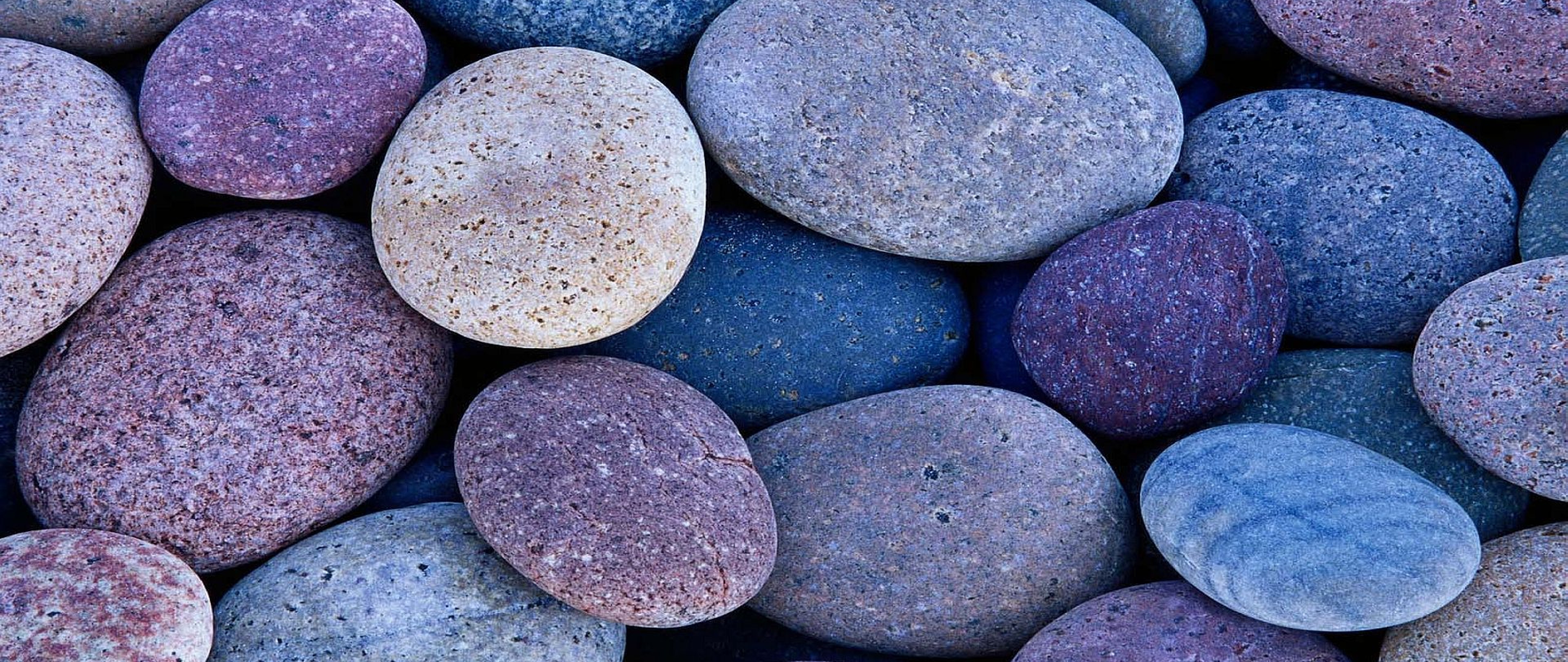 Самые популярные камни. Красивые камушки. Округлые камни. Красивые гладкие камни. Красивые картинки на рабочий стол.