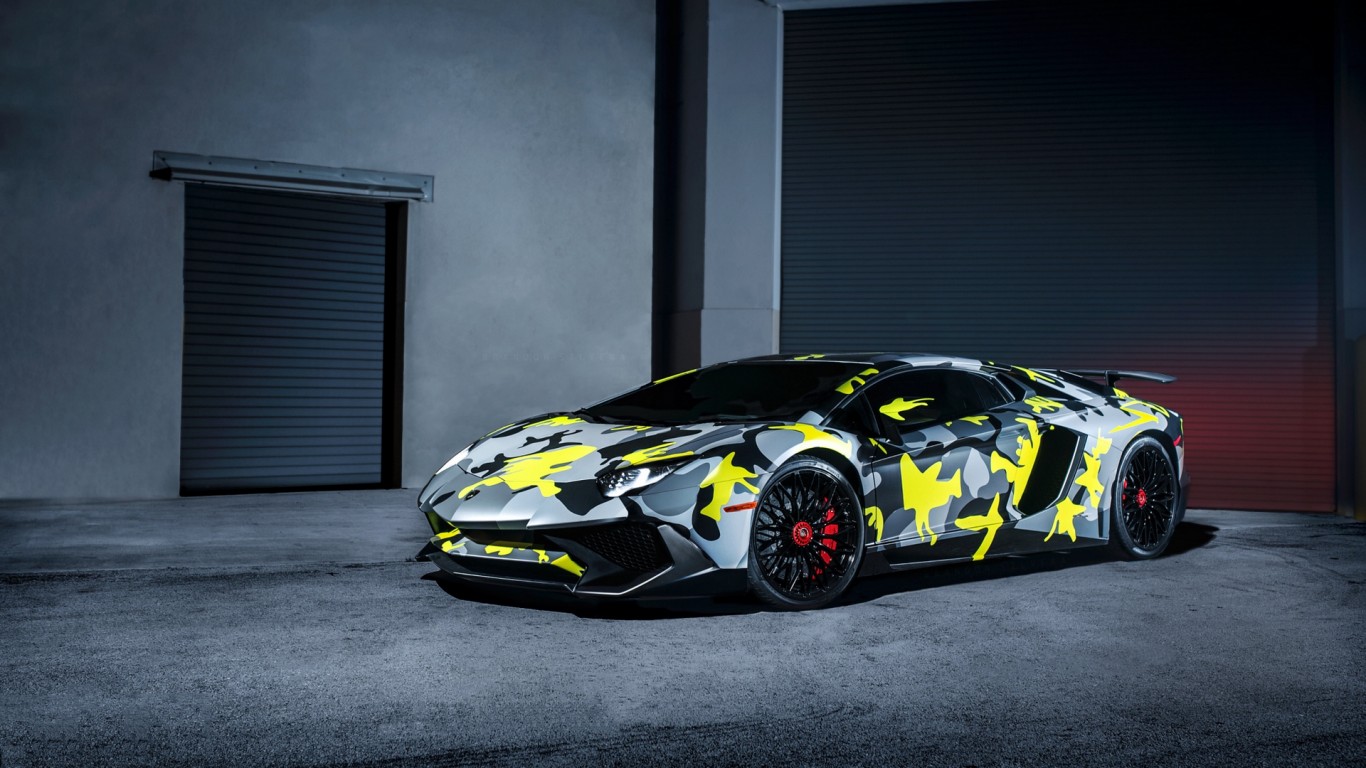 Lamborghini Aventador HD Wallpaper 1366x768 - HD Wallpaper 