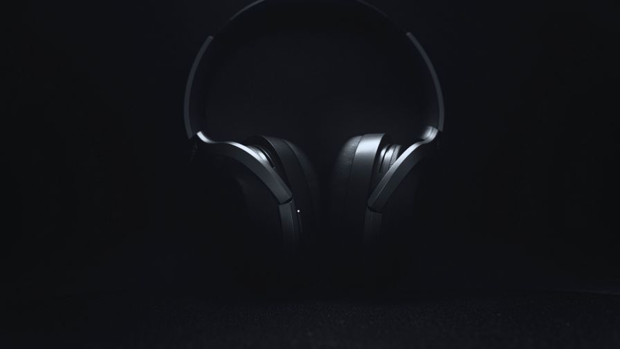 Black headphones HD Wallpaper