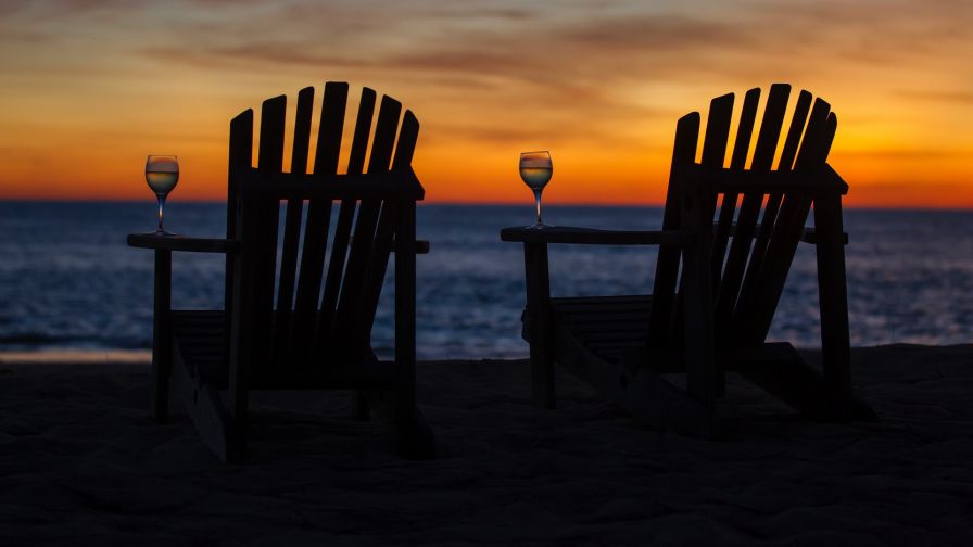 Chairs next to the beach HD Wallpaper