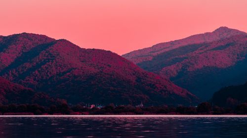 Dawn over the mountain HD Wallpaper