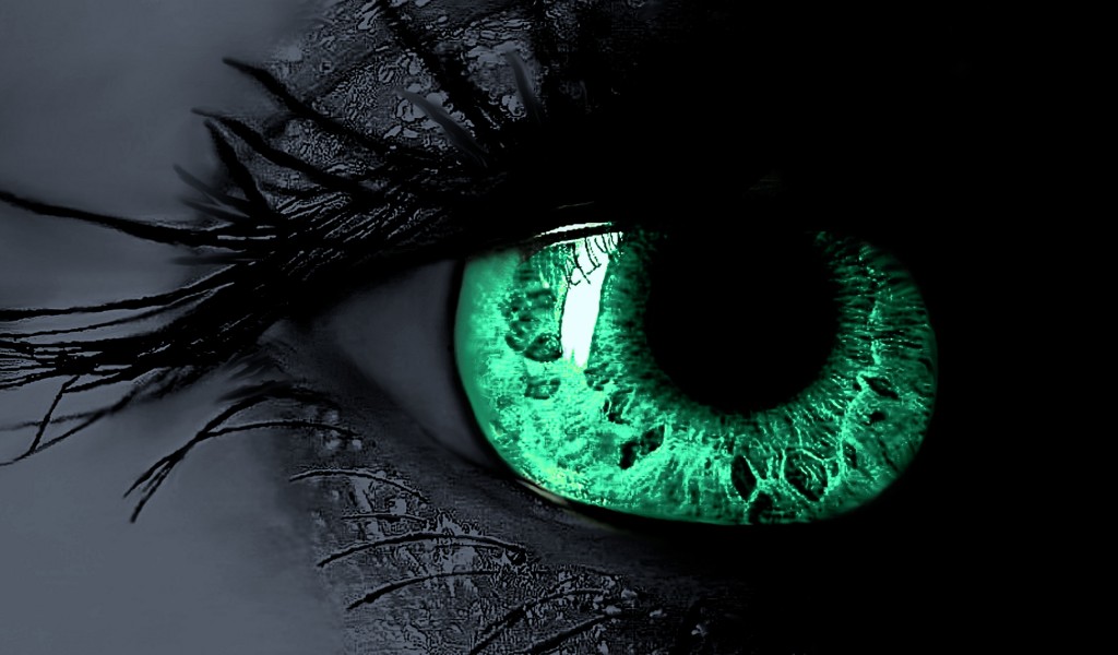 Green Eyes Beautiful Hd Wallpaper for Desktop and Mobiles