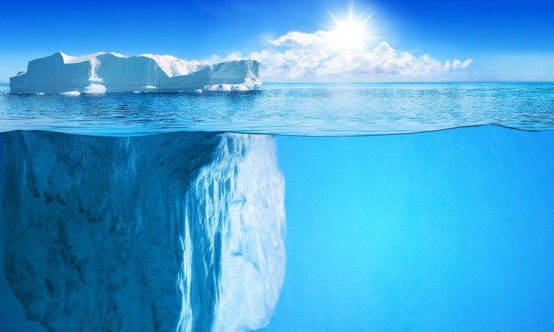 Iceberg under water HD Wallpaper