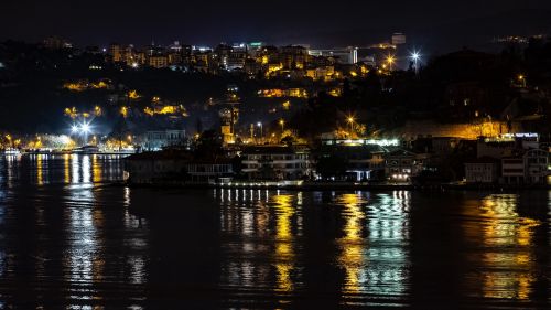 Instanbul coast at night HD Wallpaper