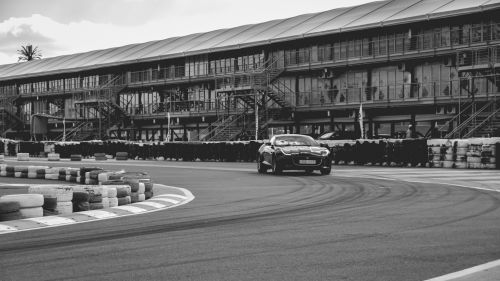 Jaguar F-type at the race HD Wallpaper