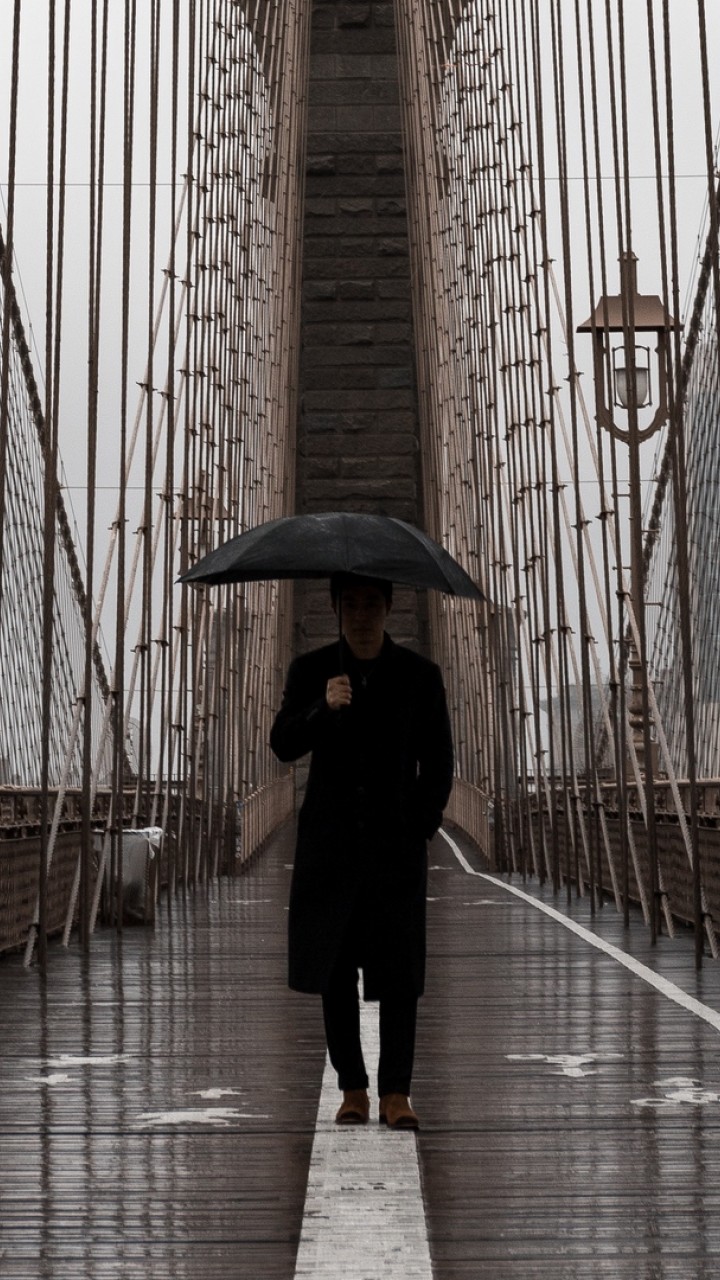 Man walking on the bridge HD Wallpaper