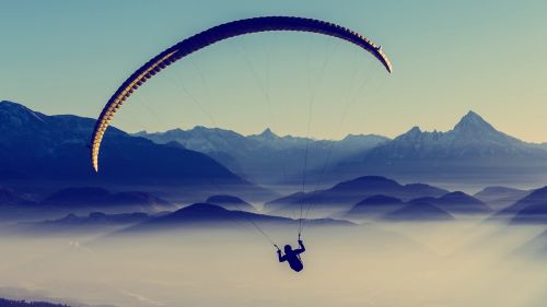 Paragliding flight HD Wallpaper