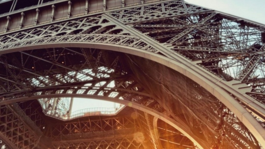 Paris Eiffel Tower Wallpaper for Desktop and Mobiles