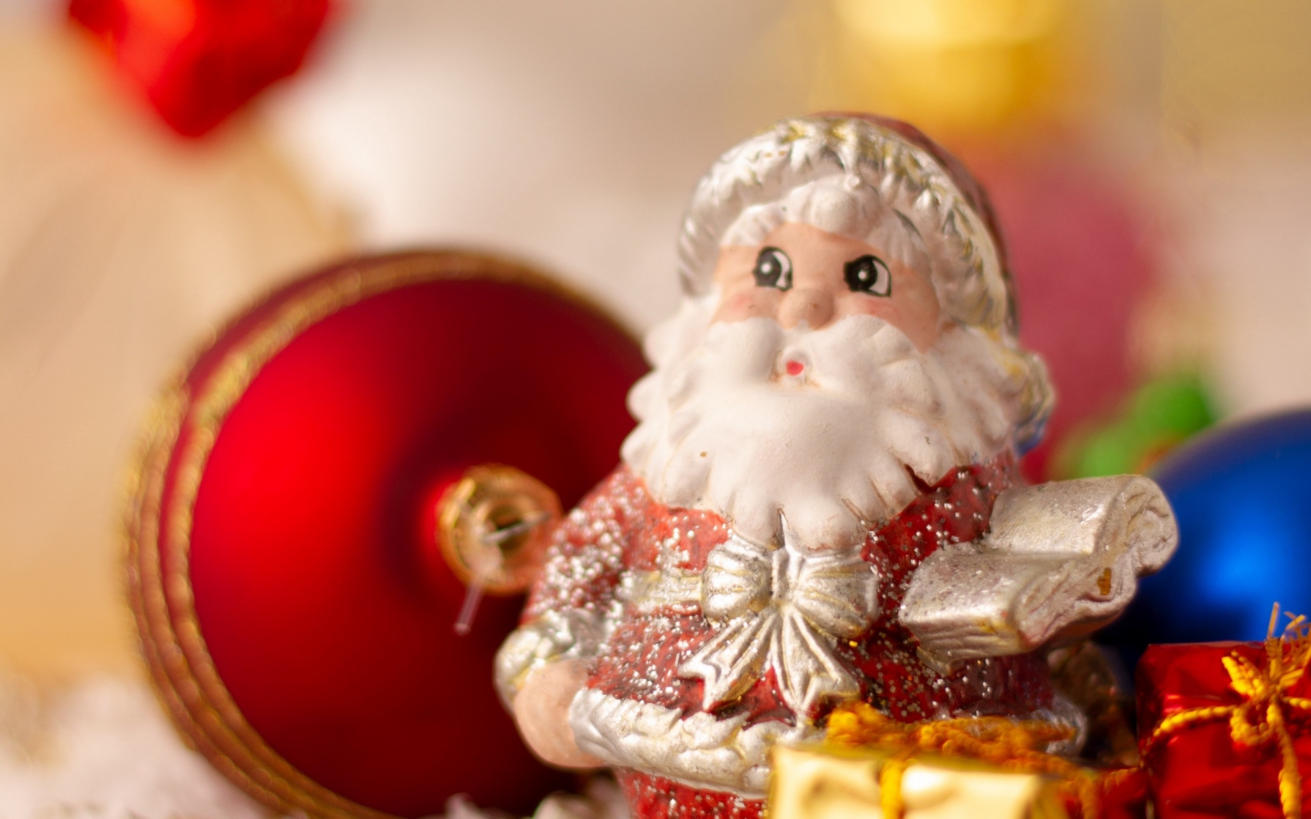 Santa Claus Christmas toy HD Wallpaper