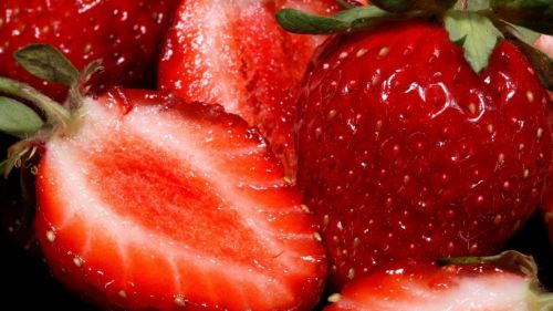 Strawberry HD Wallpaper