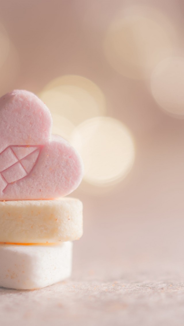 Yellow, and Pink Heart Marshmallows HD Wallpaper